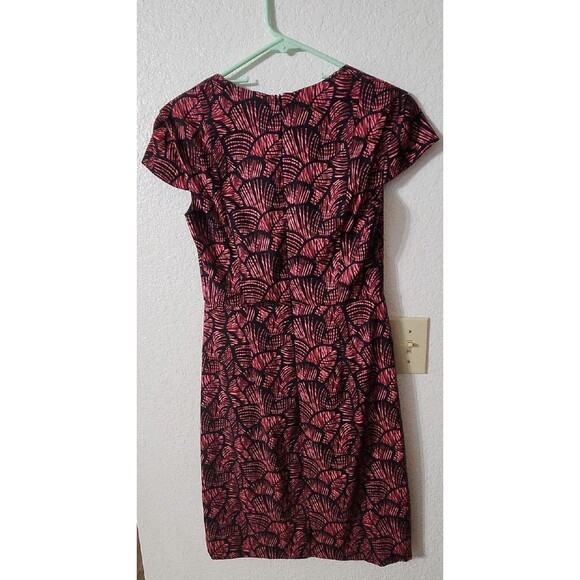 Dressbarn Cocktail Dress Women's 4 Pink Leaves Print Pencil Formal Tropical - Picture 7 of 10